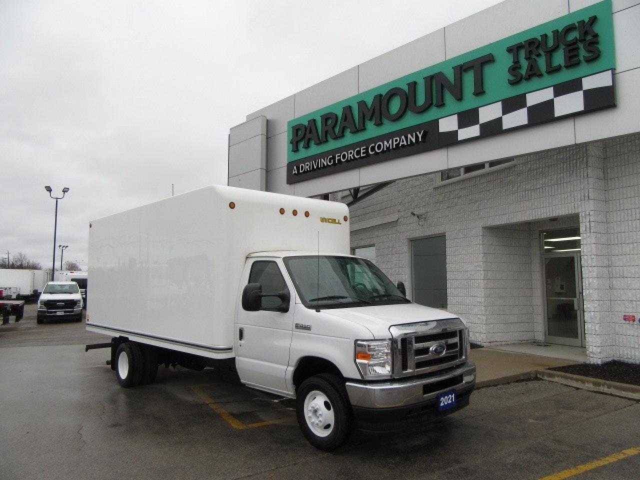 2021 Ford E-450 GAS 16 FT CUBE VAN WITH ROLLOUT RAMP Photo