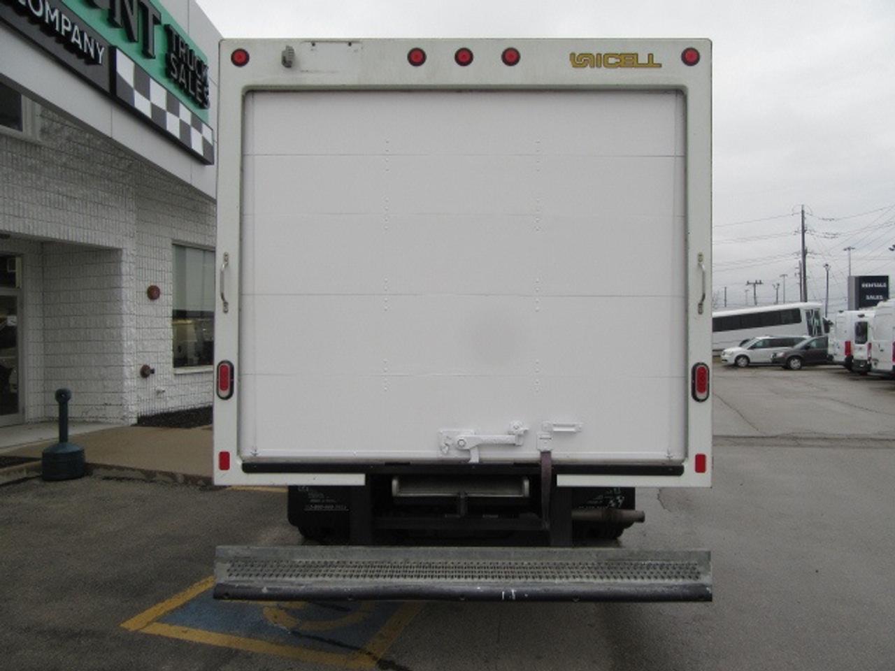 2021 Ford E-450 GAS 16 FT CUBE VAN WITH ROLLOUT RAMP Photo