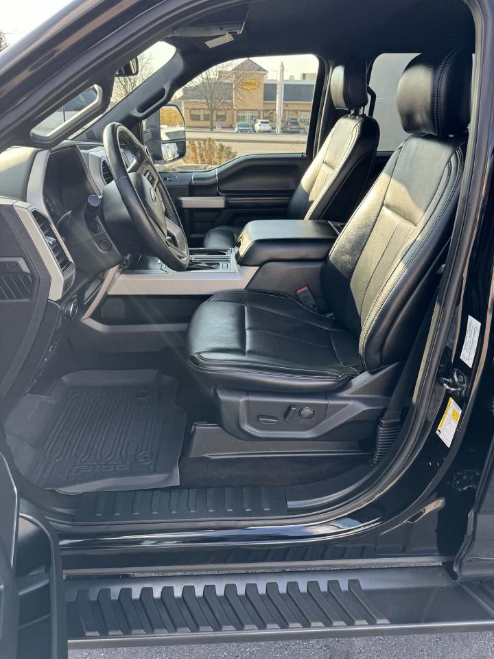 2020 Ford F-150 Lariat 4WD SuperCrew 5.5' Box Photo