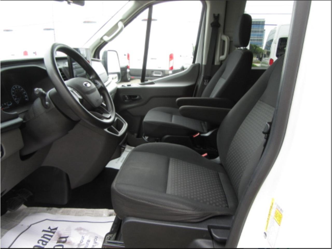 2022 Ford Transit Passenger Wagon GAS MED ROOF EXT ALL WHEEL DRIVE 15 PASS VAN Photo