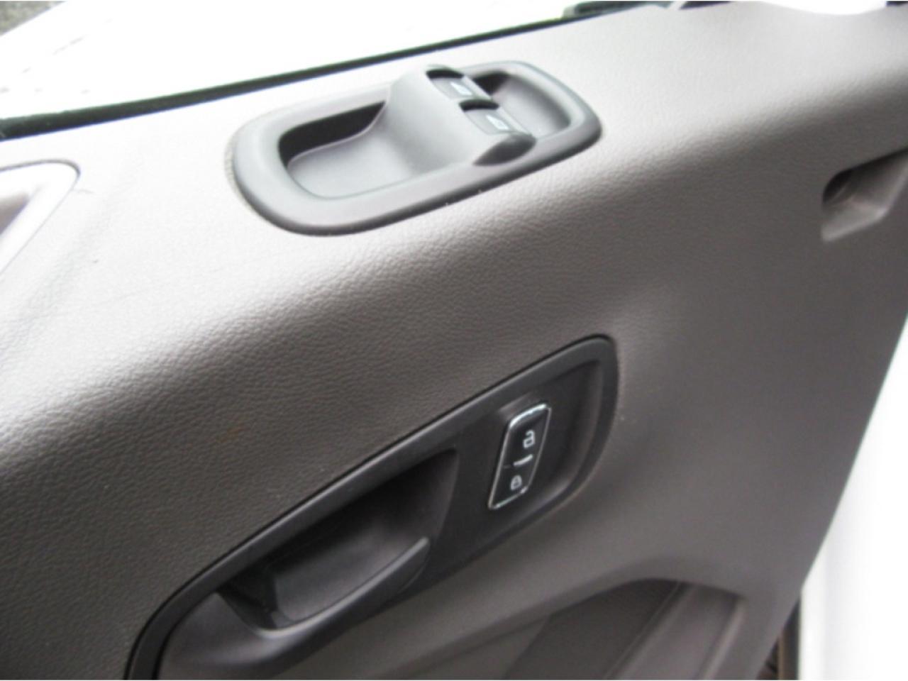 2022 Ford Transit Passenger Wagon GAS MED ROOF EXT ALL WHEEL DRIVE 15 PASS VAN Photo