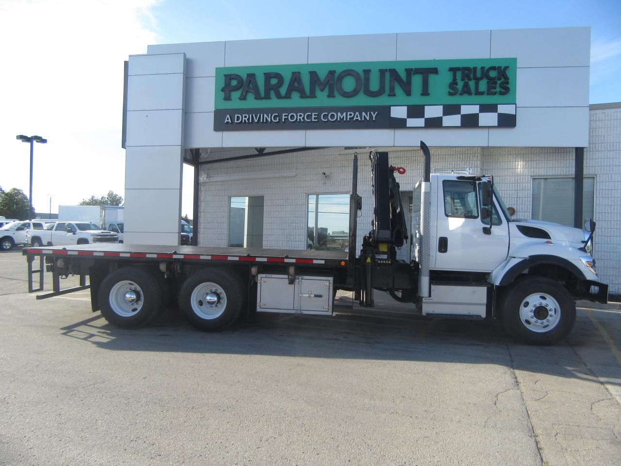 2017 International 7400 330HP DIESEL KNUCKLE CRANE FLAT DECK 2YR WARRANTY Photo