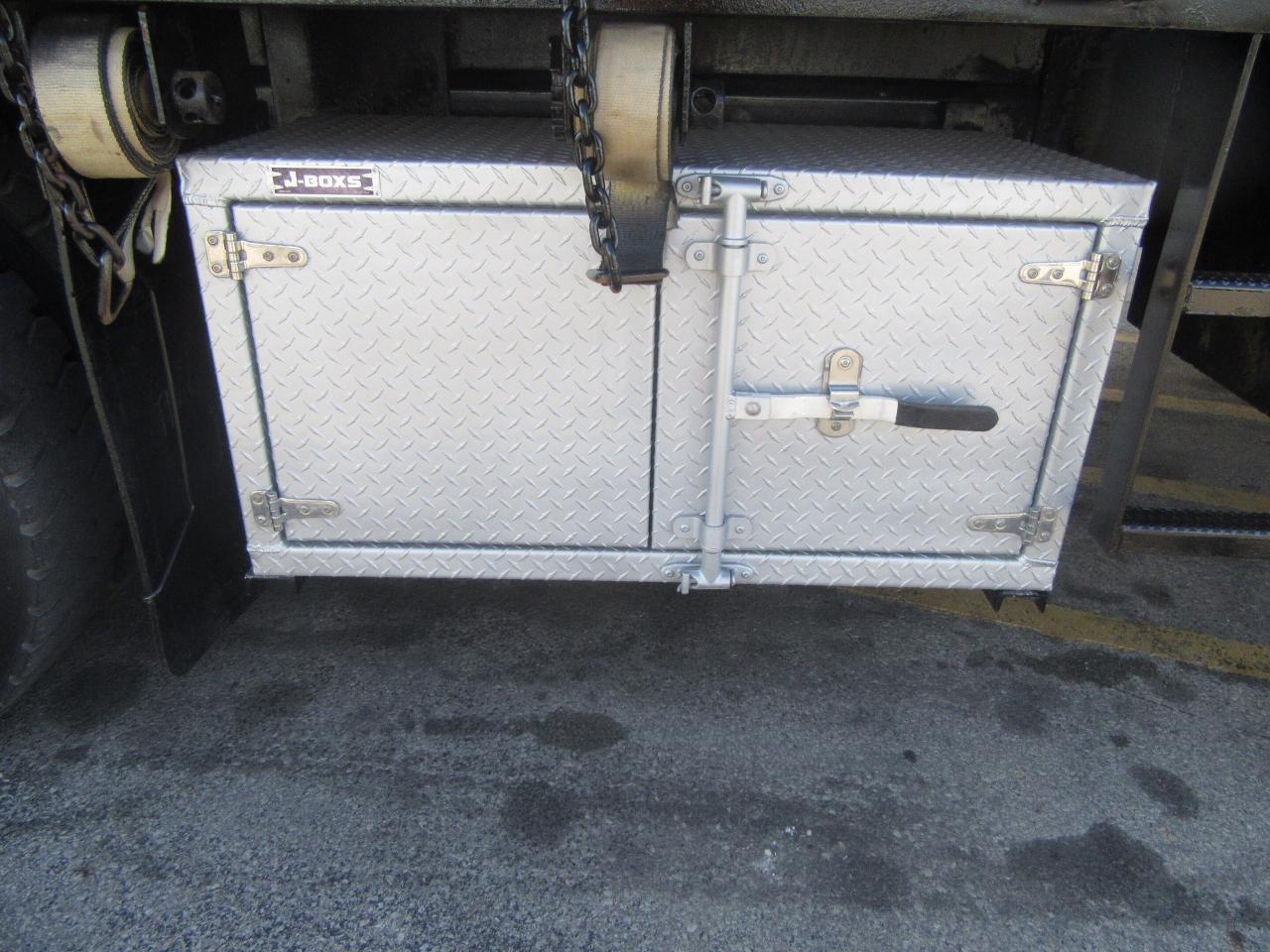 2017 International 7400 330HP DIESEL KNUCKLE CRANE FLAT DECK 2YR WARRANTY Photo