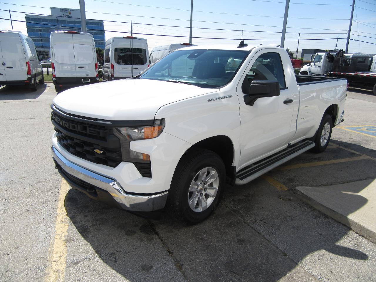 2024 Chevrolet Chevrolet1500 SILVERADO REGULAR CAB 8FT PICK UP LONG BOX Photo4