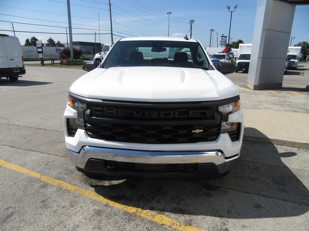 2024 Chevrolet Chevrolet1500 SILVERADO REGULAR CAB 8FT PICK UP LONG BOX Photo