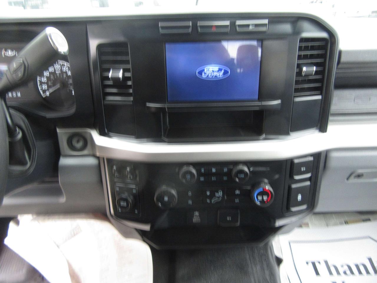 2024 Ford F-250 CREW CAB 4X4 8FT LONG BOX Photo