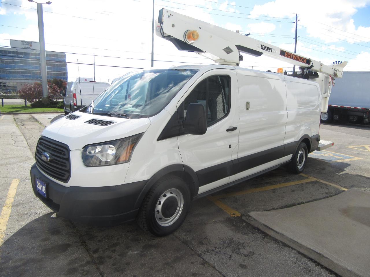 2018 Ford Transit T-350 VERSALIFT BUCKET PACKAGE Photo