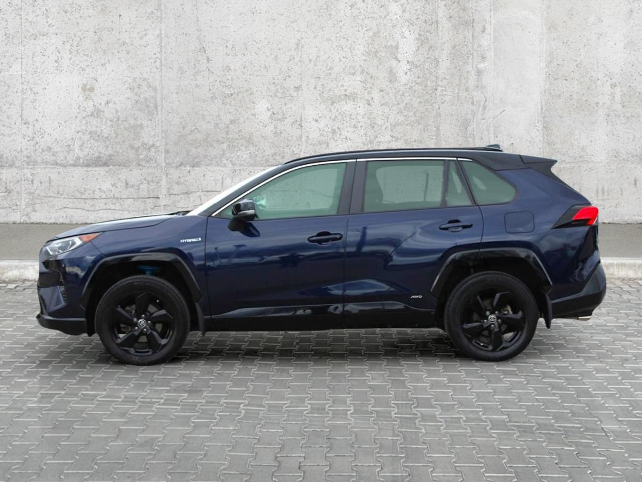 2021 Toyota RAV4 Hybrid Hybrid XLE AWD  BkpCam HtdSeats Photo2