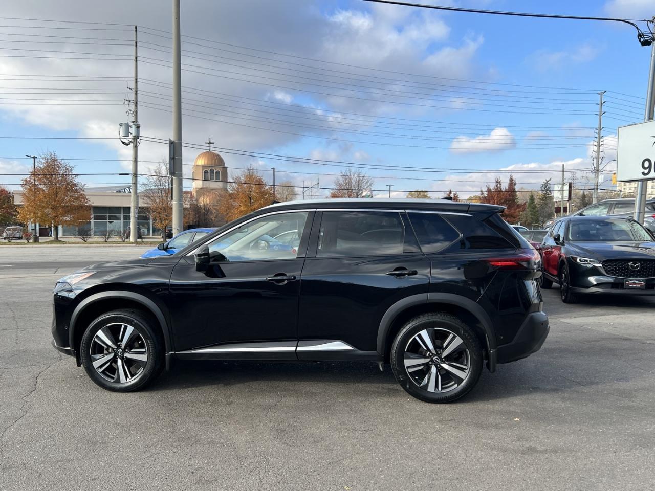 2023 Nissan Rogue SL AWD   Leather   Pano Roof   Navi Photo