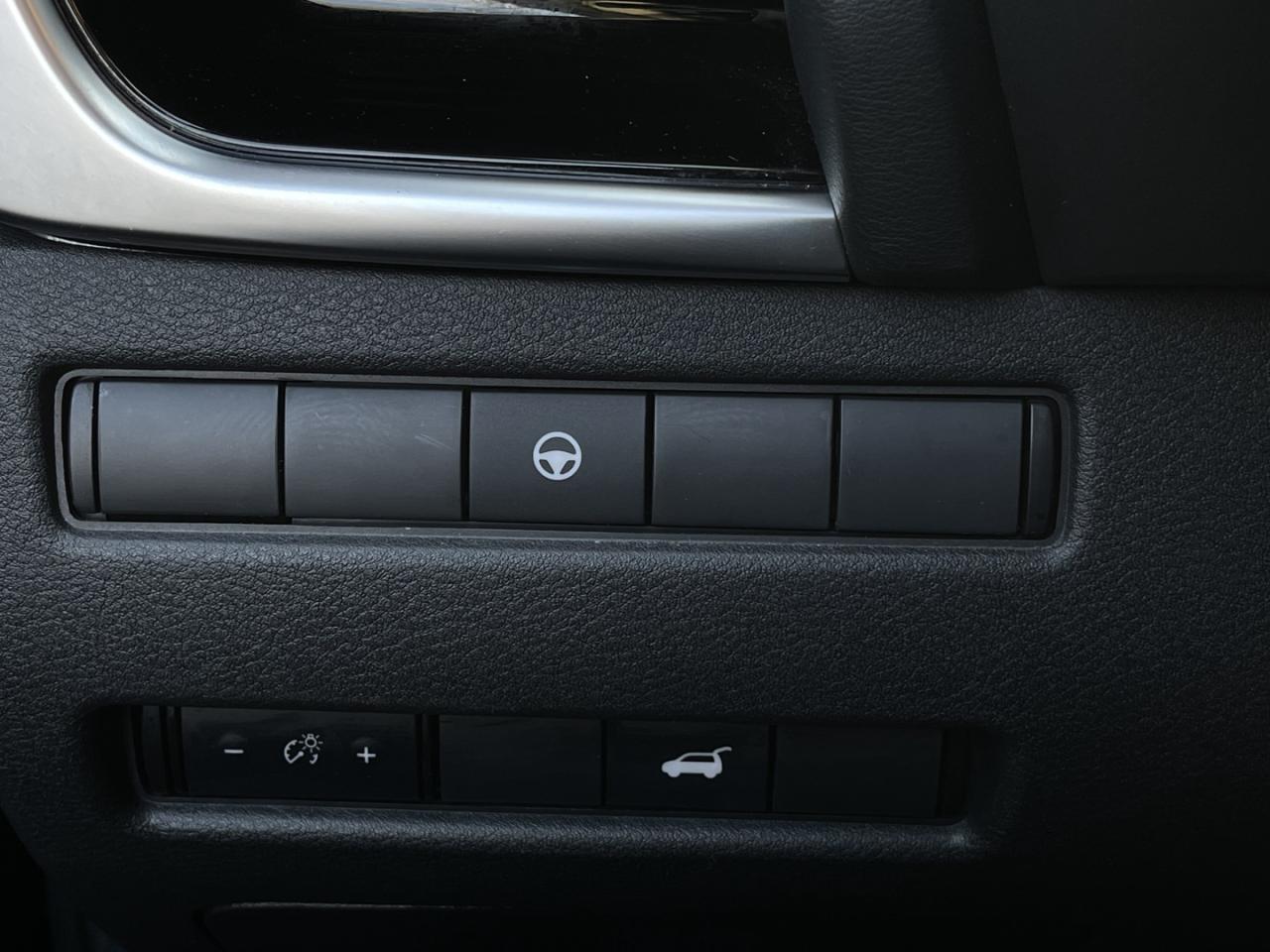 2023 Nissan Rogue SL AWD   Leather   Pano Roof   Navi Photo