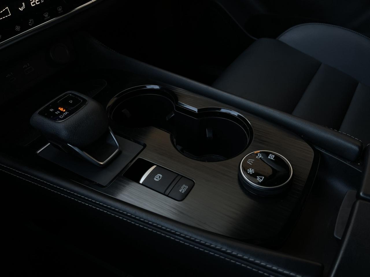 2023 Nissan Rogue SL AWD   Leather   Pano Roof   Navi Photo