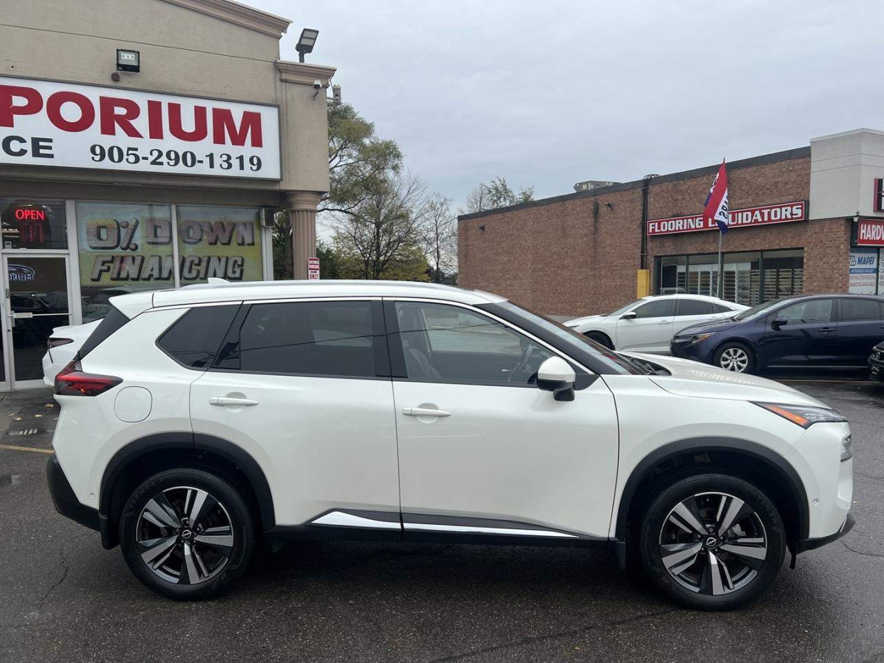 2023 Nissan Rogue SL AWD Pearl White   Pano Roof   Leather   Navi Photo