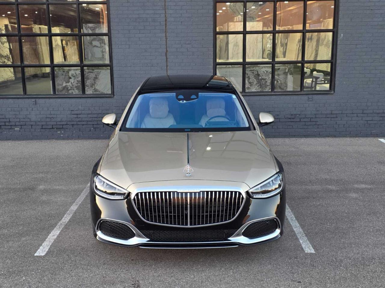 2022 Mercedes-Benz S-Class Maybach S 580 4MATIC Sedan Photo