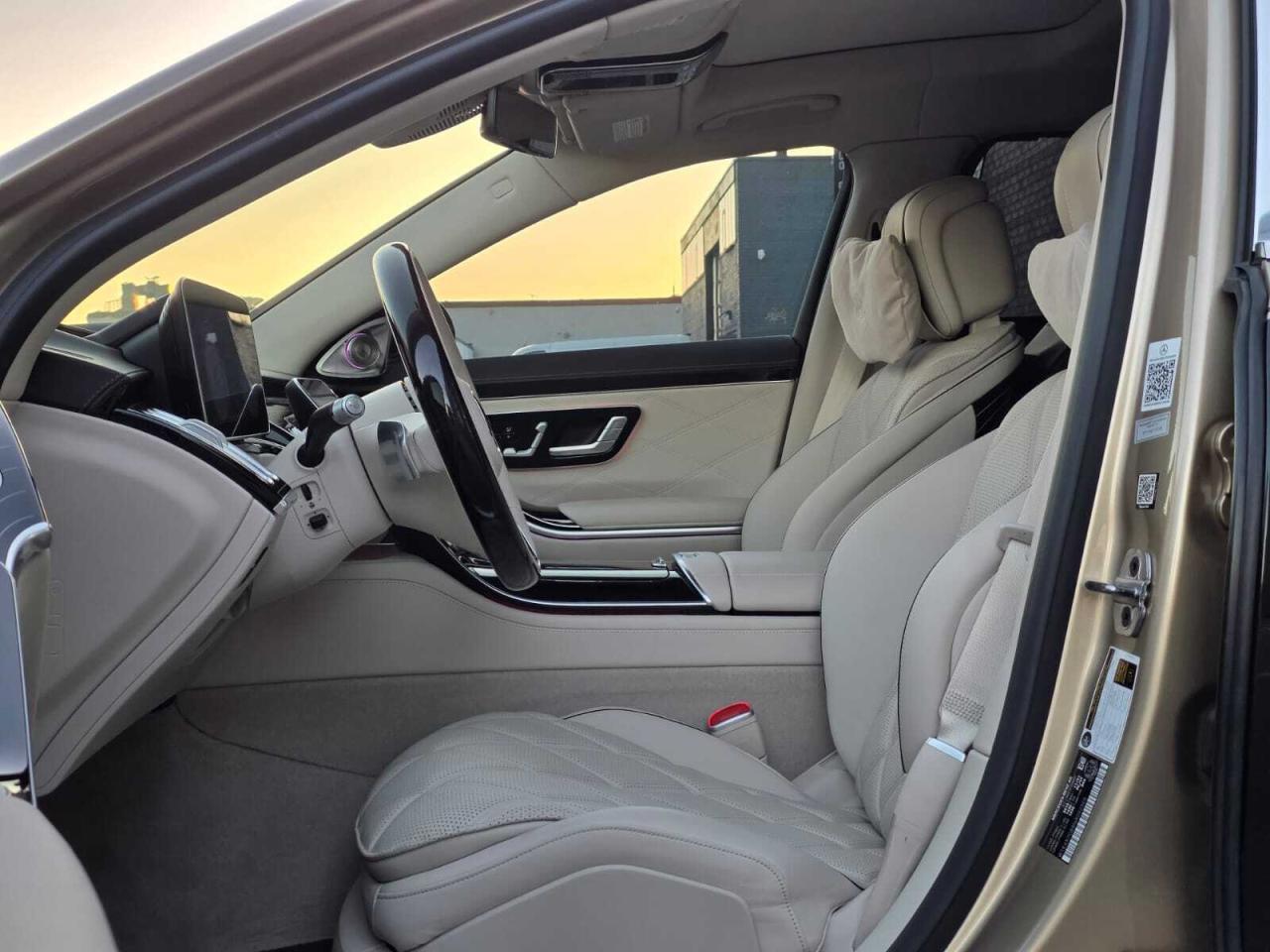 2022 Mercedes-Benz S-Class Maybach S 580 4MATIC Sedan Photo