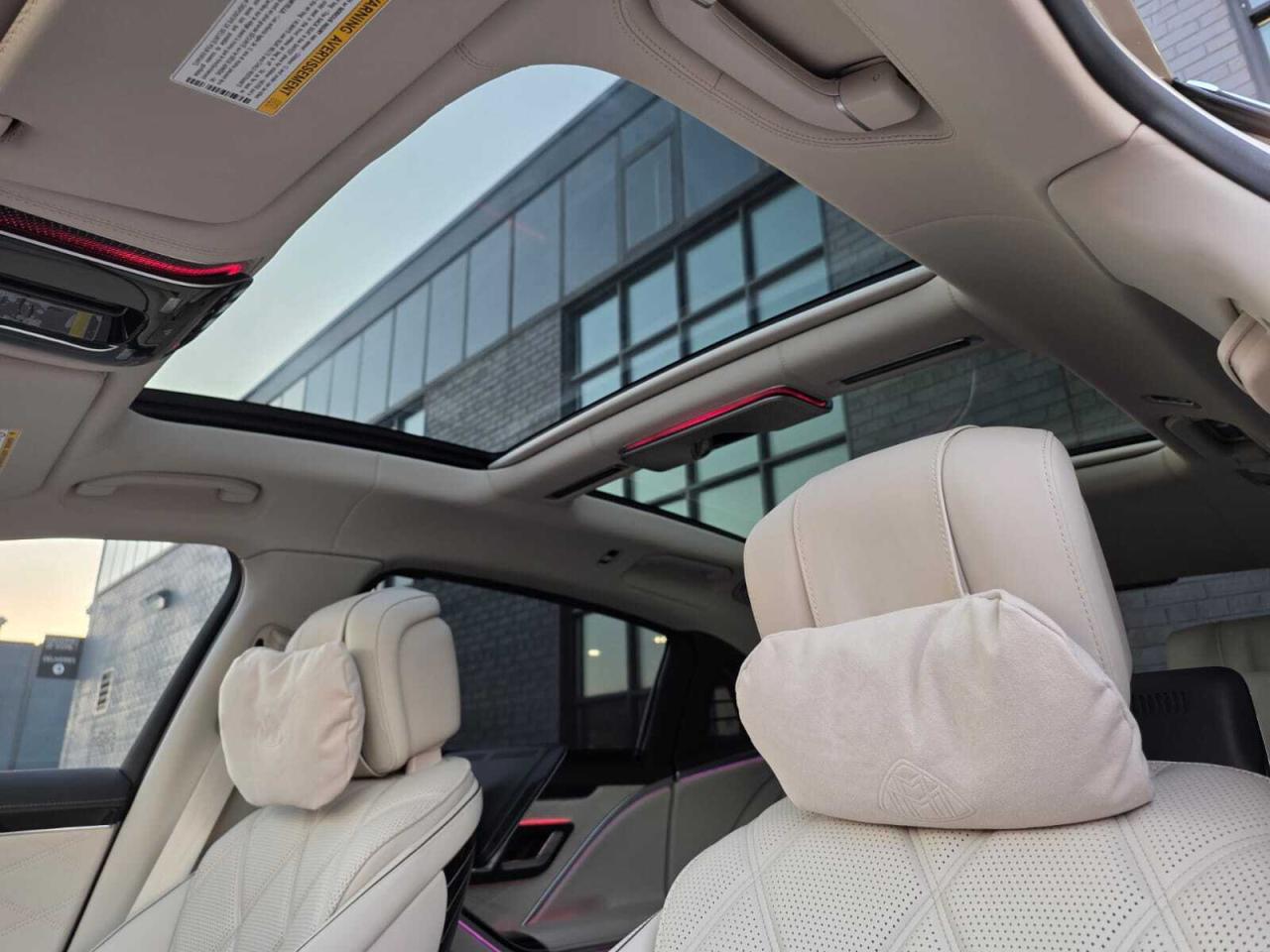 2022 Mercedes-Benz S-Class Maybach S 580 4MATIC Sedan Photo