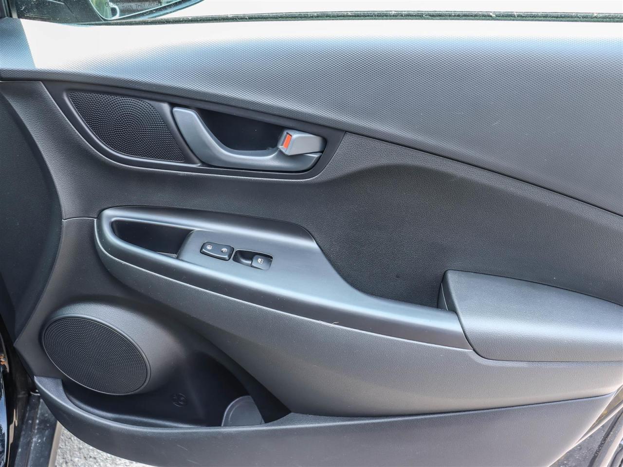 2023 Hyundai KONA 2.0L Preferred APPLE CARPLAY/ ANDROID AUTO Photo