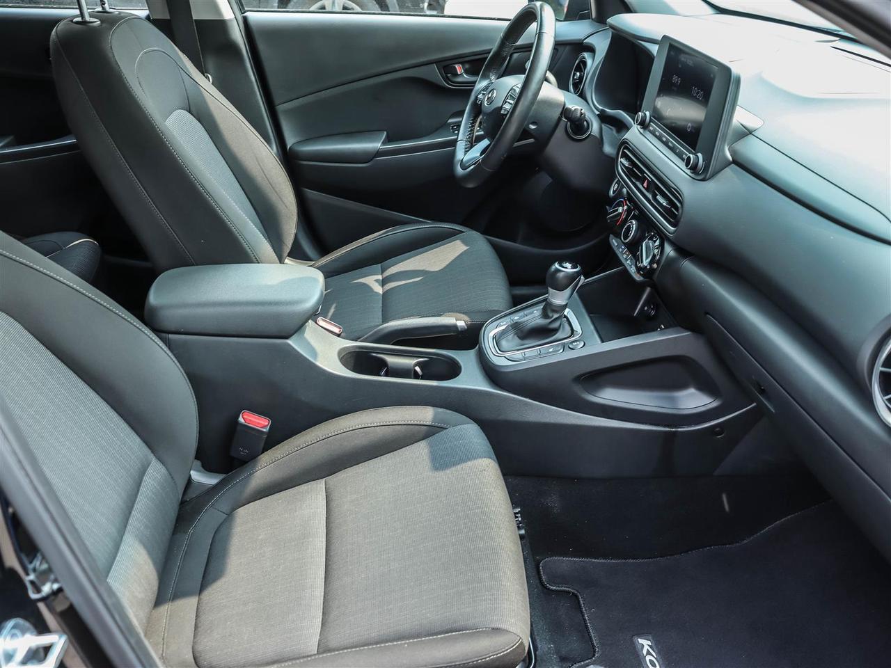 2023 Hyundai KONA 2.0L Preferred APPLE CARPLAY/ ANDROID AUTO Photo