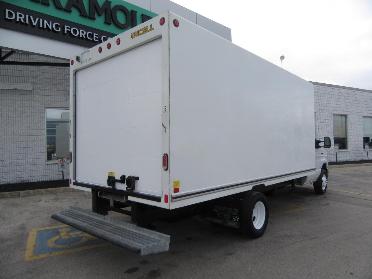 2019 Ford E-450 16FT CUBE VAN WITH ROLLOUT RAMP Photo