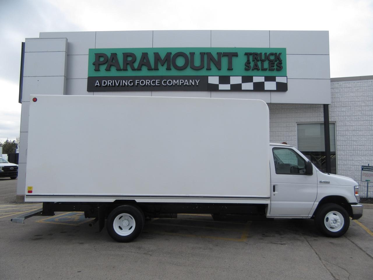 2019 Ford E-450 16FT CUBE VAN WITH ROLLOUT RAMP Photo