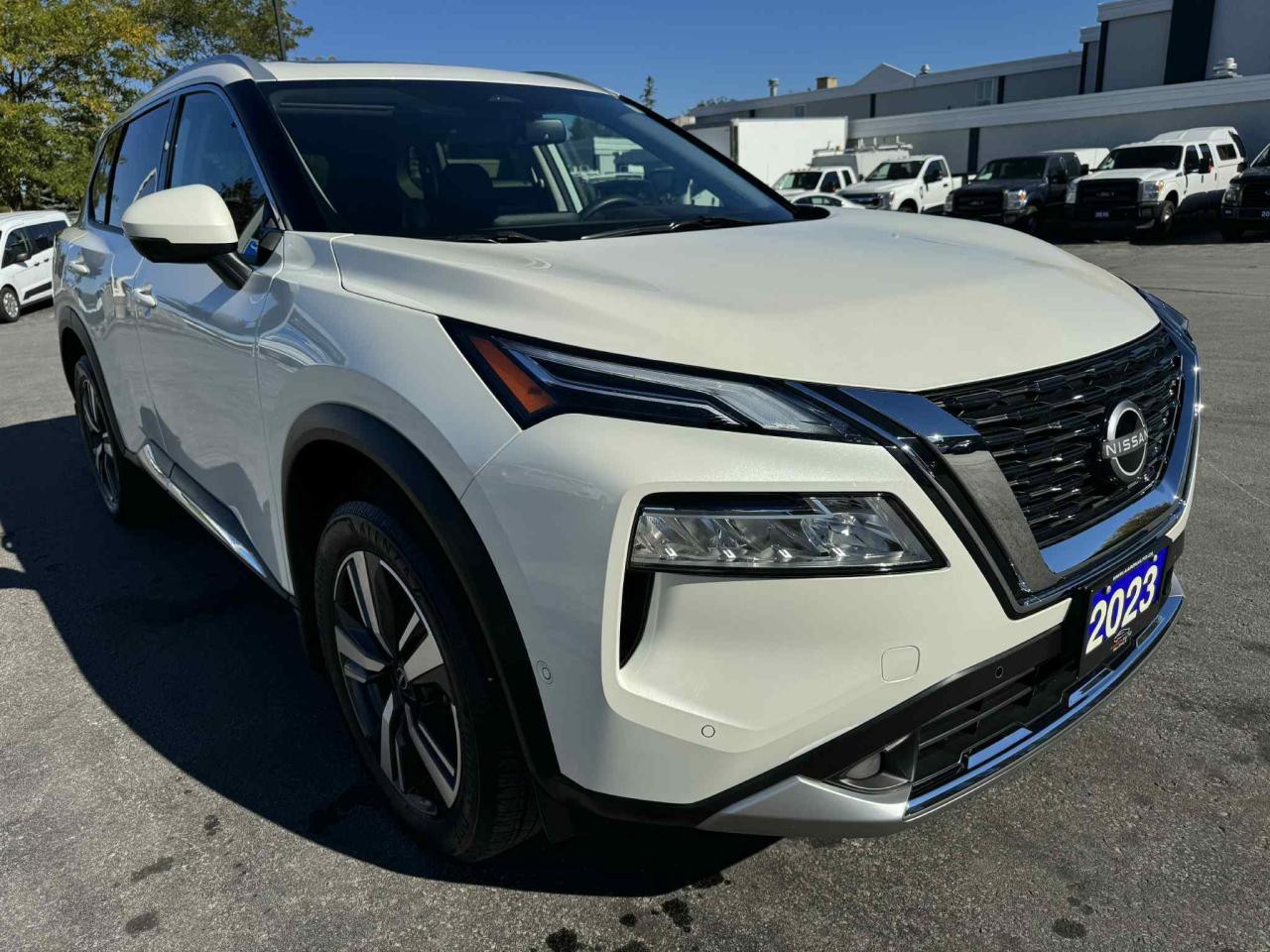 2023 Nissan Rogue AWD Platinum Photo