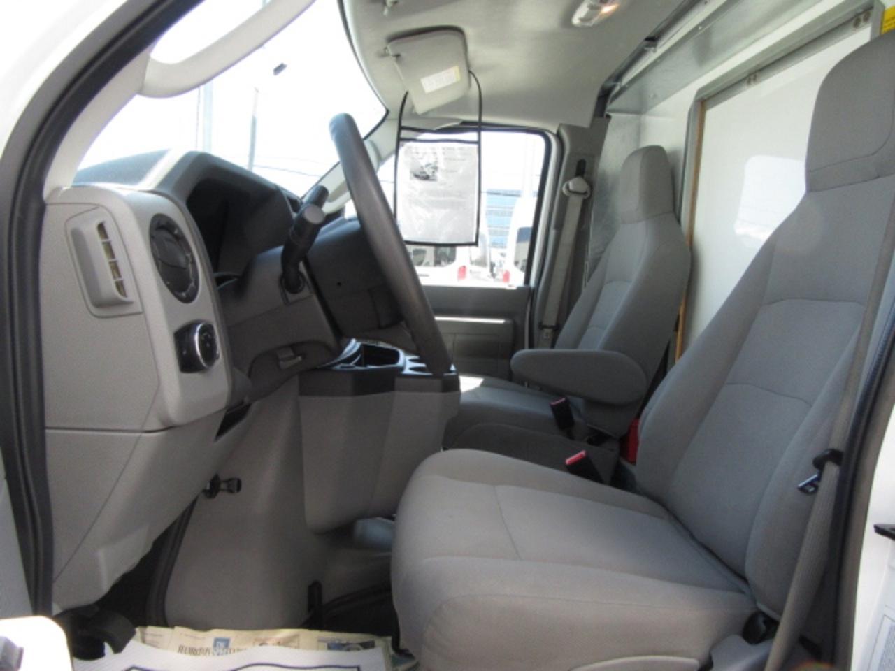 2024 Ford E-Series GAS 16FT HIGH BOX NEW LOW TEMP REEFER SYSTEM Photo