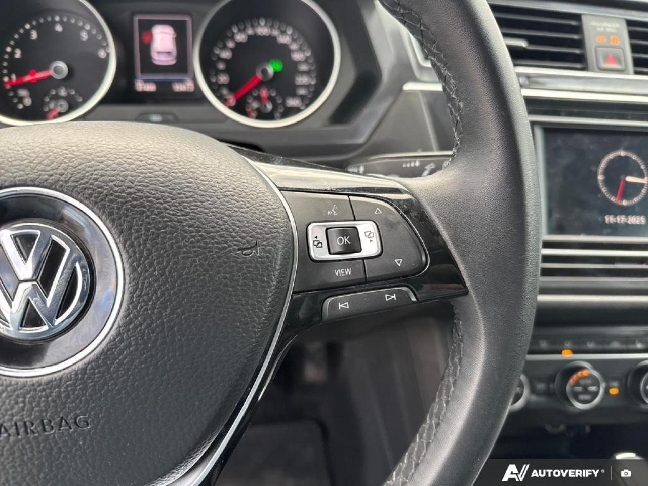 2020 Volkswagen Tiguan Comfortline BACKUP CAM   BLUETOOTH   HTD SEATS   K Photo