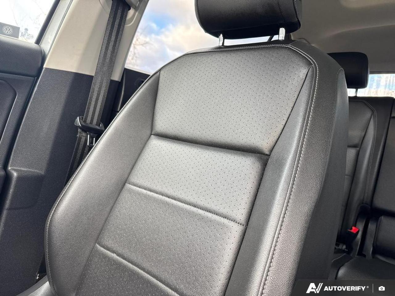 2020 Volkswagen Tiguan Comfortline BACKUP CAM   BLUETOOTH   HTD SEATS   K Photo