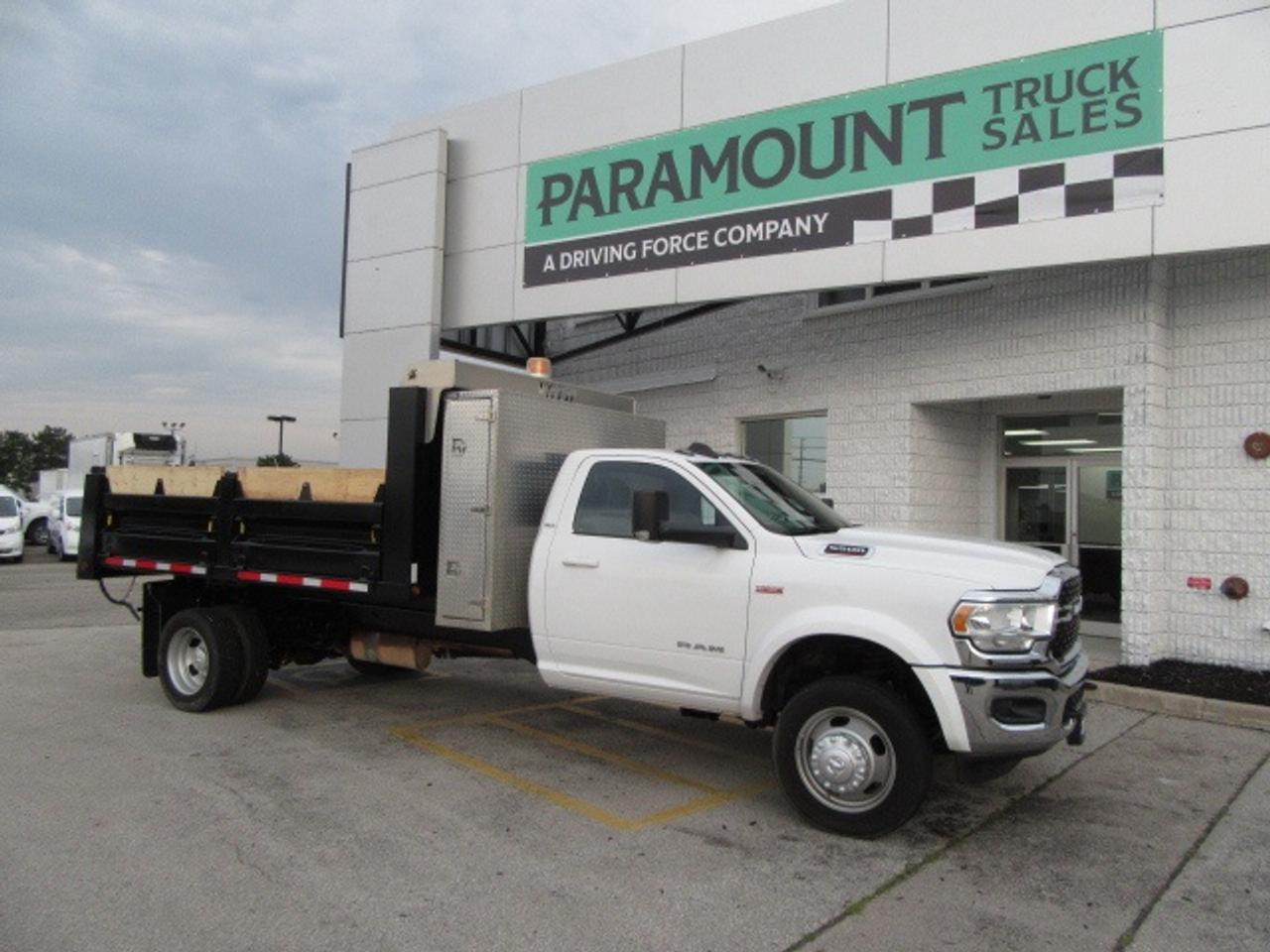 2022 Dodge RAM 5500 GAS AUTO 2WD WITH 13FT DUMP BOX & CROSS TOOL BOX Photo0