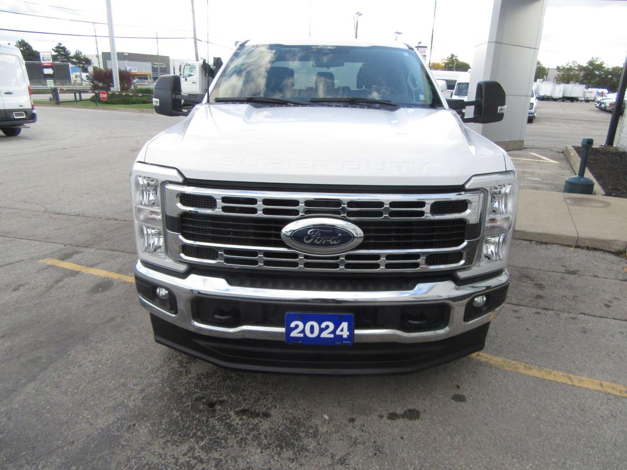 2024 Ford F-250 CREW CAB 4X4 XLT PKG 8 FT LONG BOX Photo
