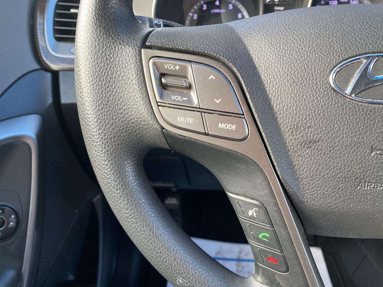 2018 Hyundai Santa Fe Sport AWD! HTD SEATS! 2.4L! BACK-UP CAM! Photo