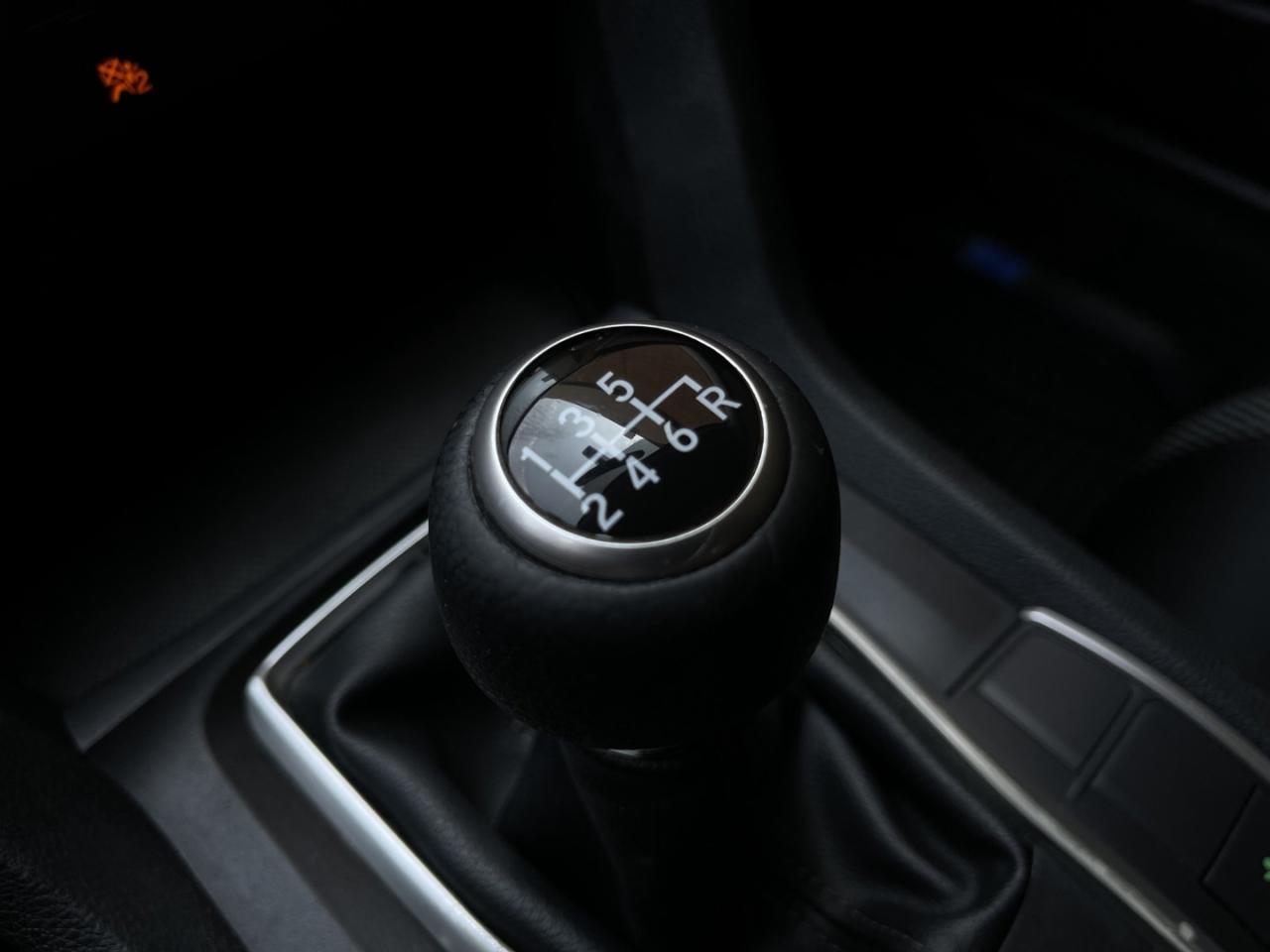 2018 Honda Civic LX   Carplay+Android   Htd Seats   Rev Cam Photo