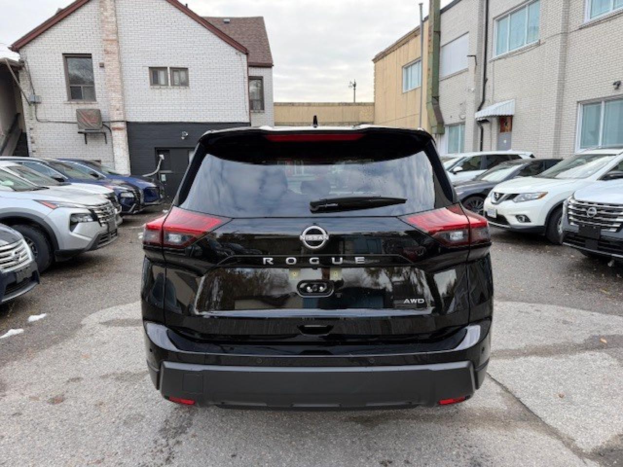 2024 Nissan Rogue S AWD, APPLE CARPLAY, BLIND SPOT, BLUETOOTH, ALLOY Photo