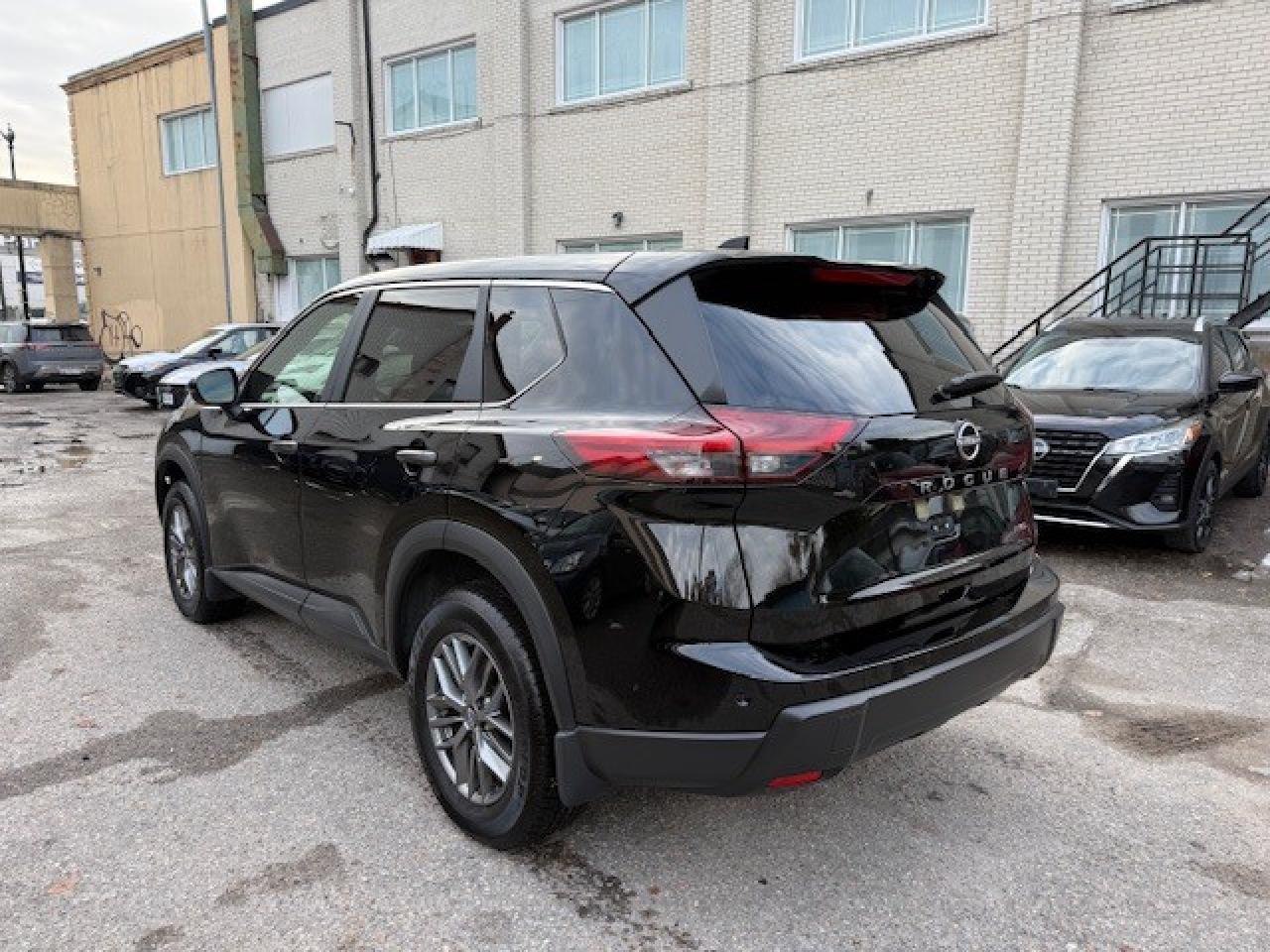 2024 Nissan Rogue S AWD, APPLE CARPLAY, BLIND SPOT, BLUETOOTH, ALLOY Photo