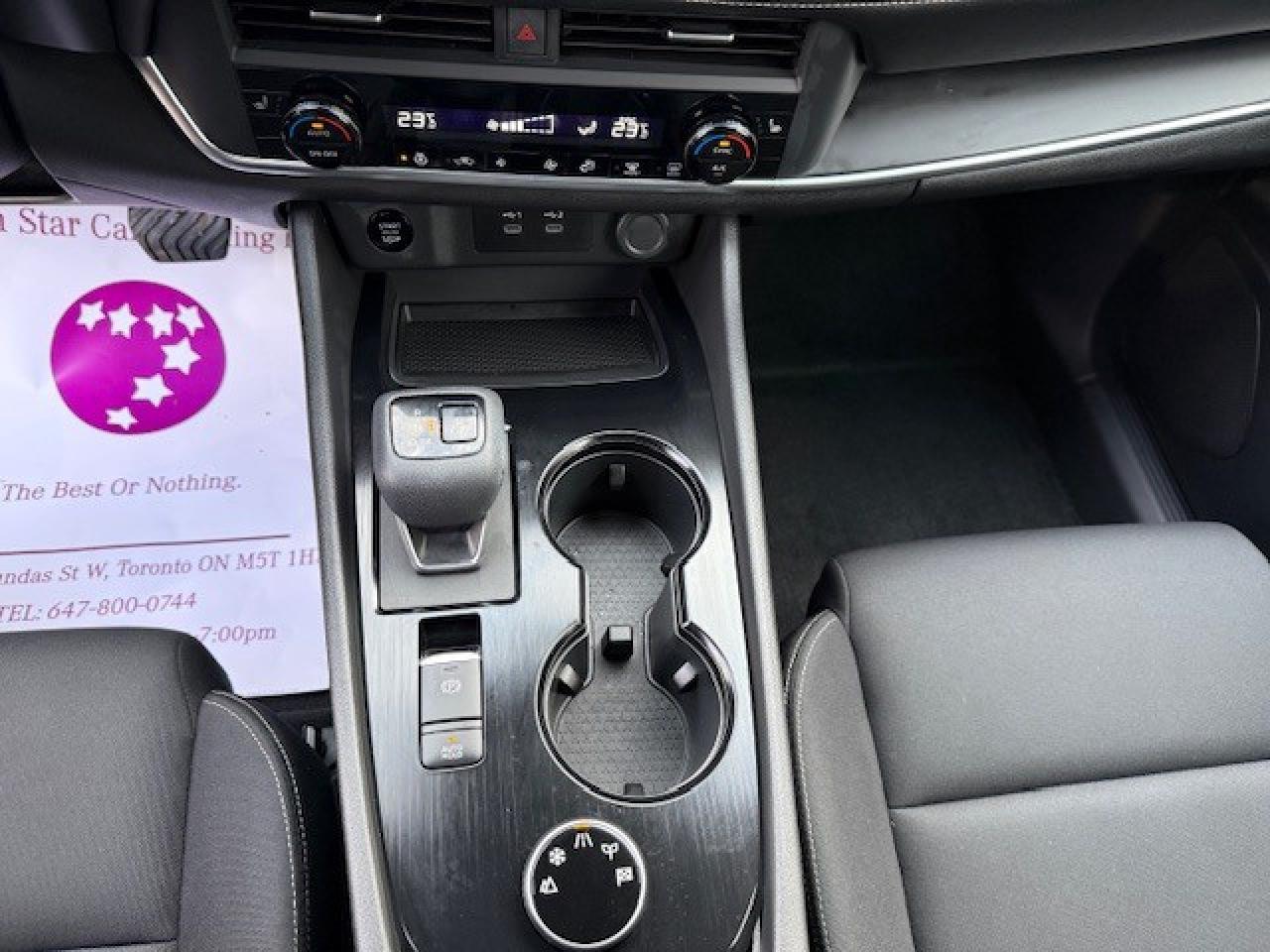 2024 Nissan Rogue S AWD, APPLE CARPLAY, BLIND SPOT, BLUETOOTH, ALLOY Photo