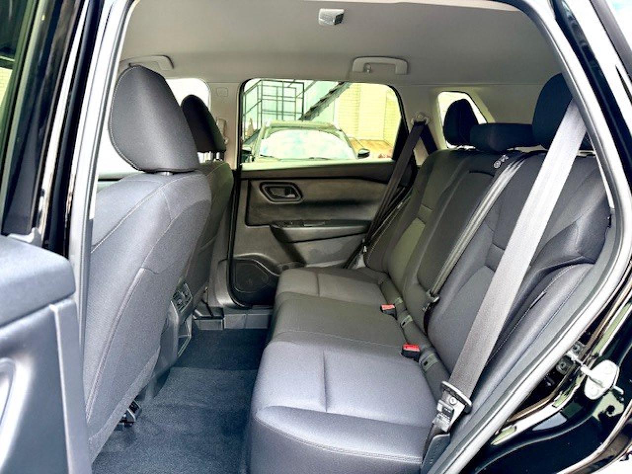 2024 Nissan Rogue S AWD, APPLE CARPLAY, BLIND SPOT, BLUETOOTH, ALLOY Photo