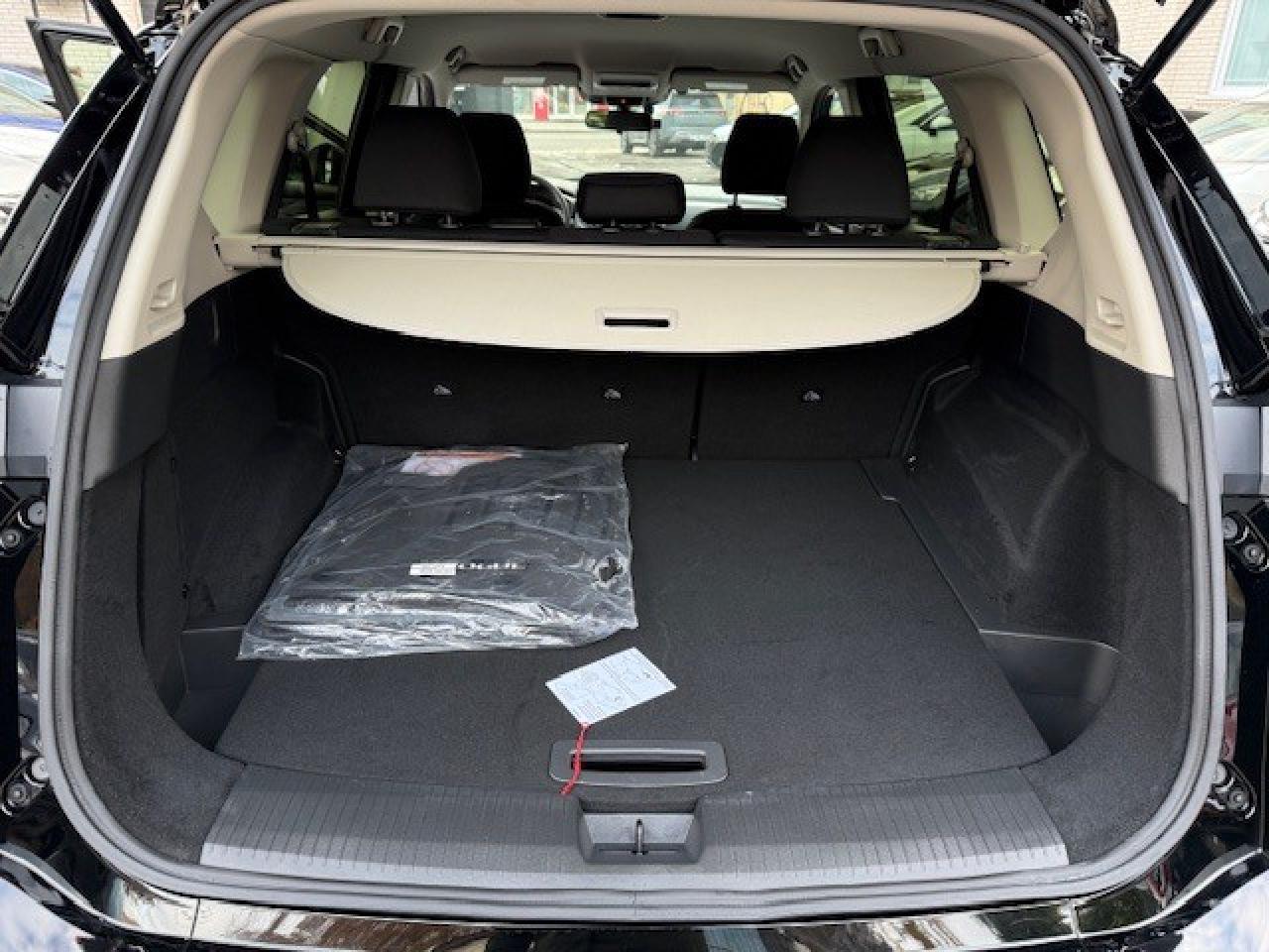 2024 Nissan Rogue S AWD, APPLE CARPLAY, BLIND SPOT, BLUETOOTH, ALLOY Photo