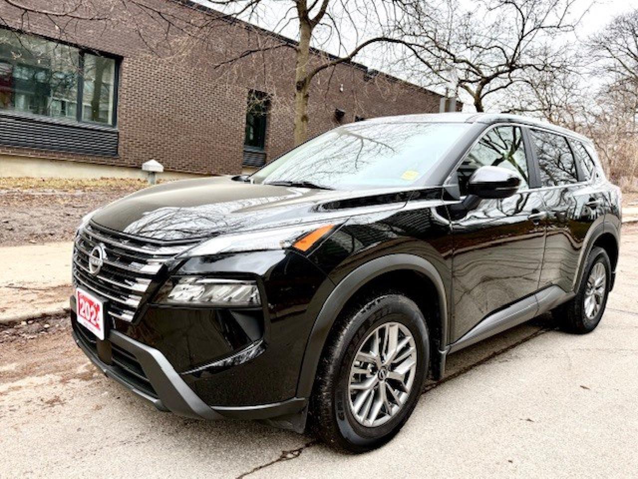 2024 Nissan Rogue S AWD, APPLE CARPLAY, BLIND SPOT, BLUETOOTH, ALLOY Photo