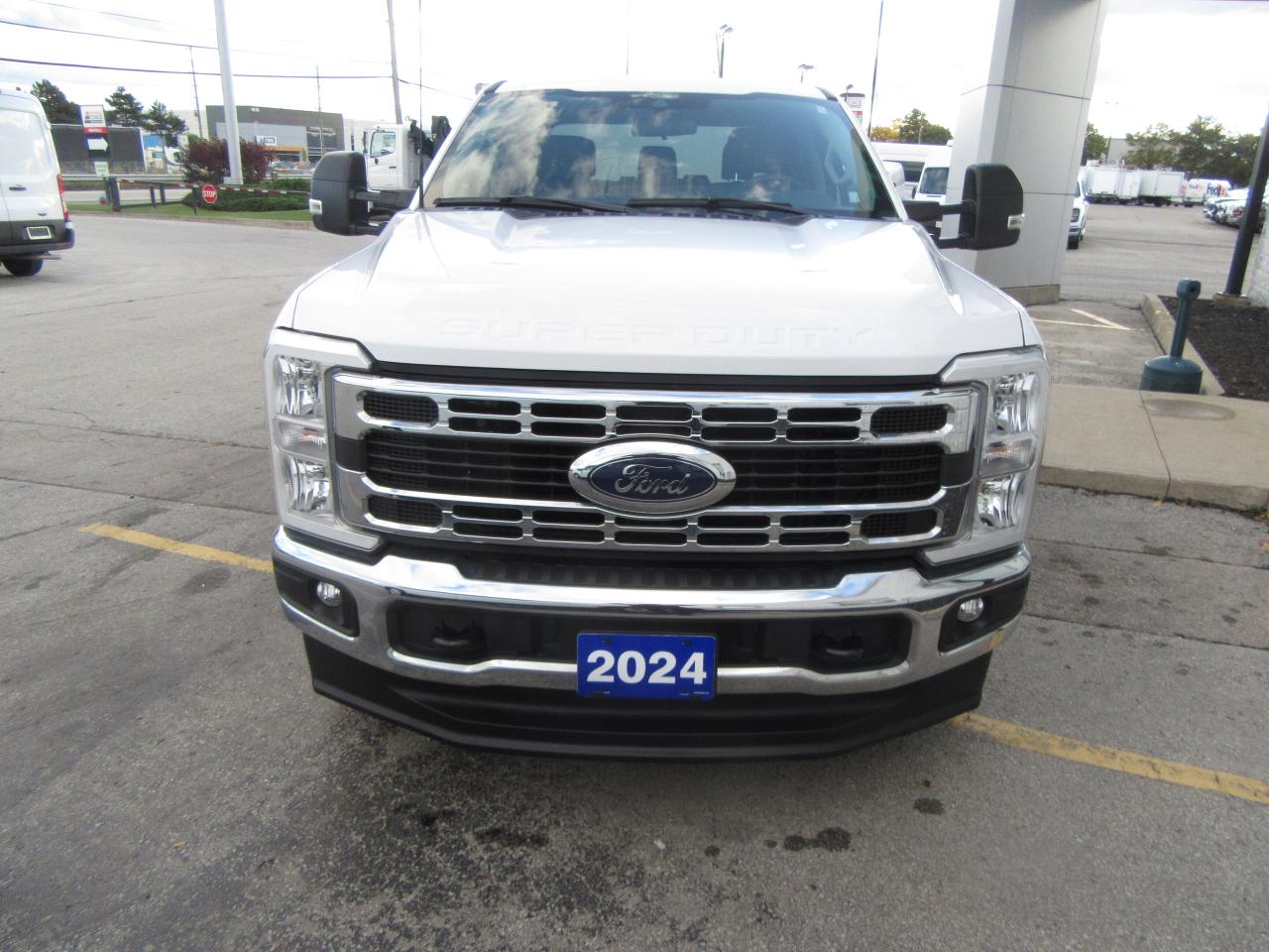 2024 Ford F-250 CREW CAB 4X4 XLT PKG 8 FT LONG BOX Photo