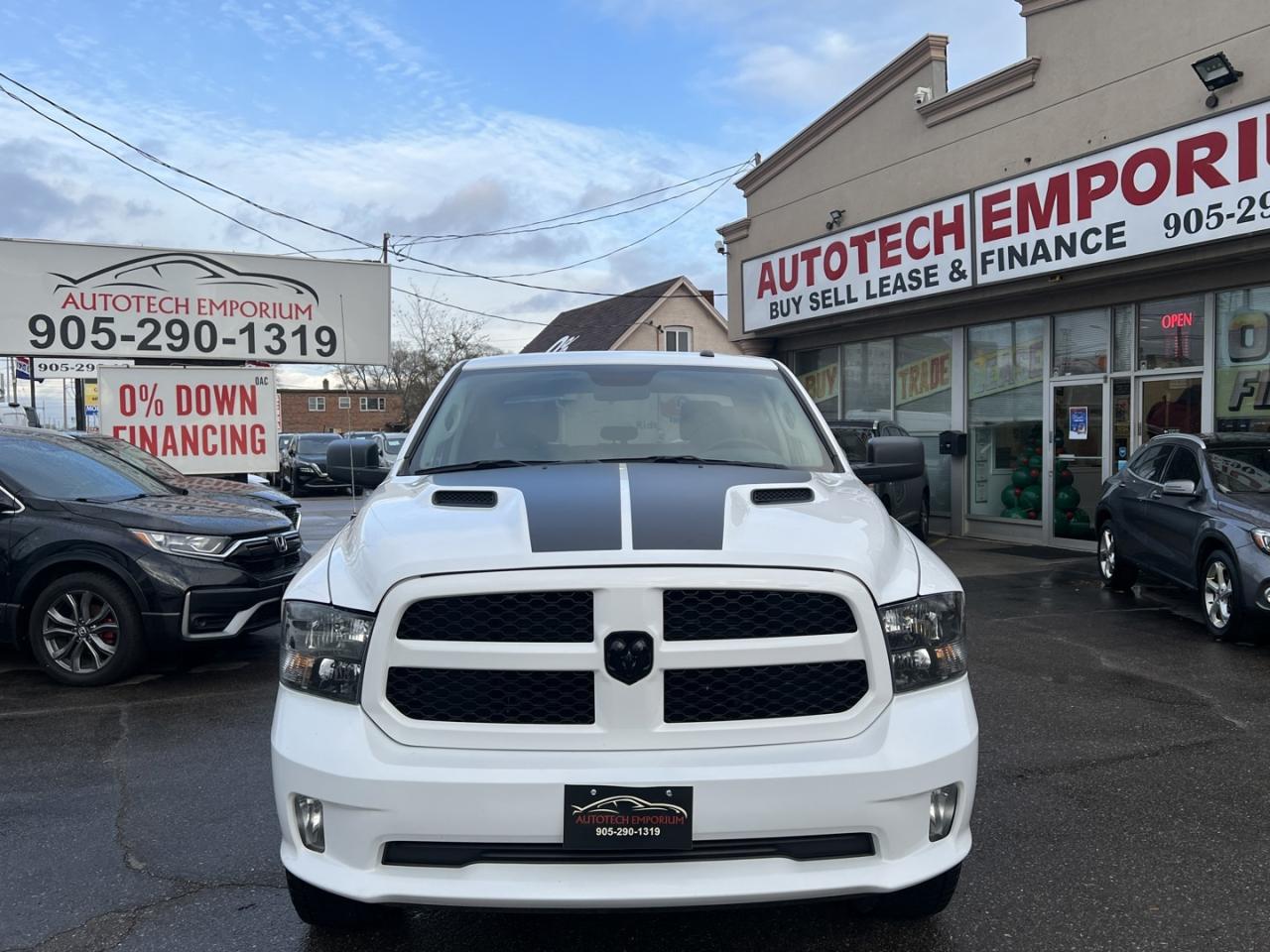 2019 RAM 1500 Classic Express Crew Cab 5.7 HEMI 4x4   Heated Sea Photo