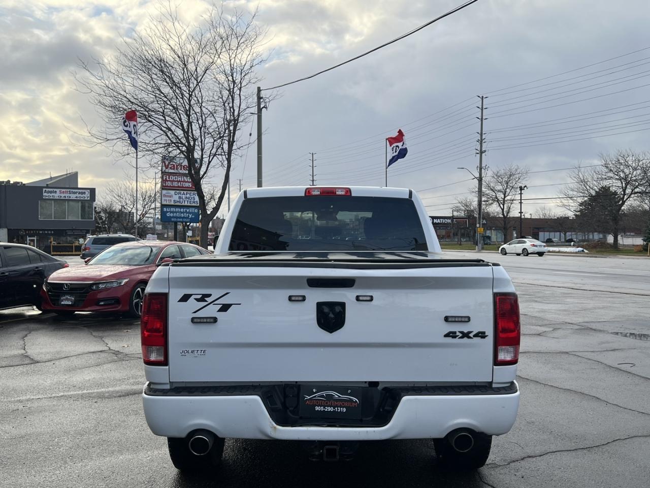 2019 RAM 1500 Classic Express Crew Cab 5.7 HEMI 4x4   Rev Cam Photo