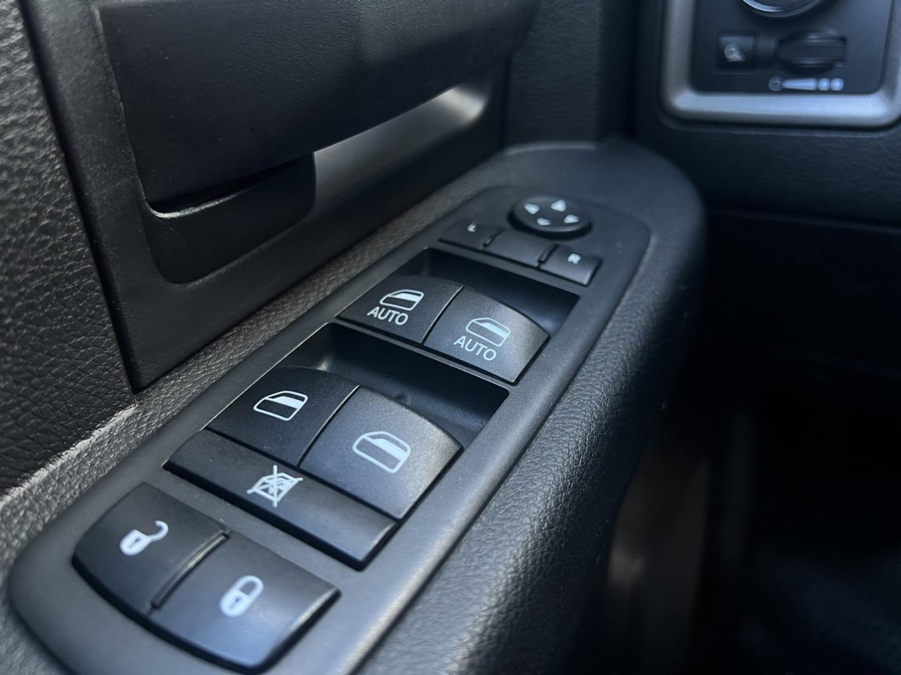 2019 RAM 1500 Classic Express Crew Cab 5.7 HEMI 4x4   Heated Sea Photo