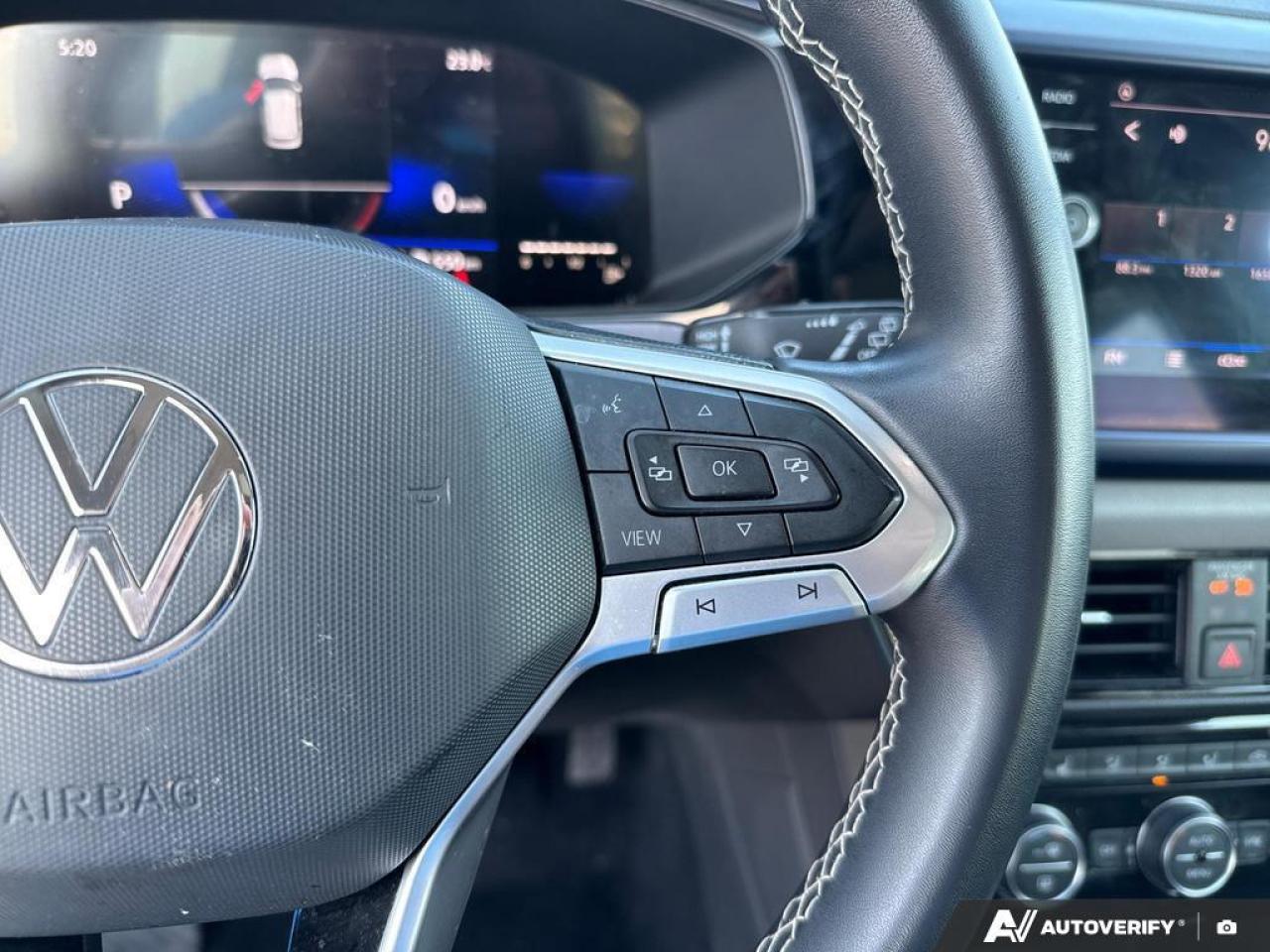 2022 Volkswagen Taos Comfortline BACKUP CAM   BLUETOOOTH   LEATHER INTE Photo