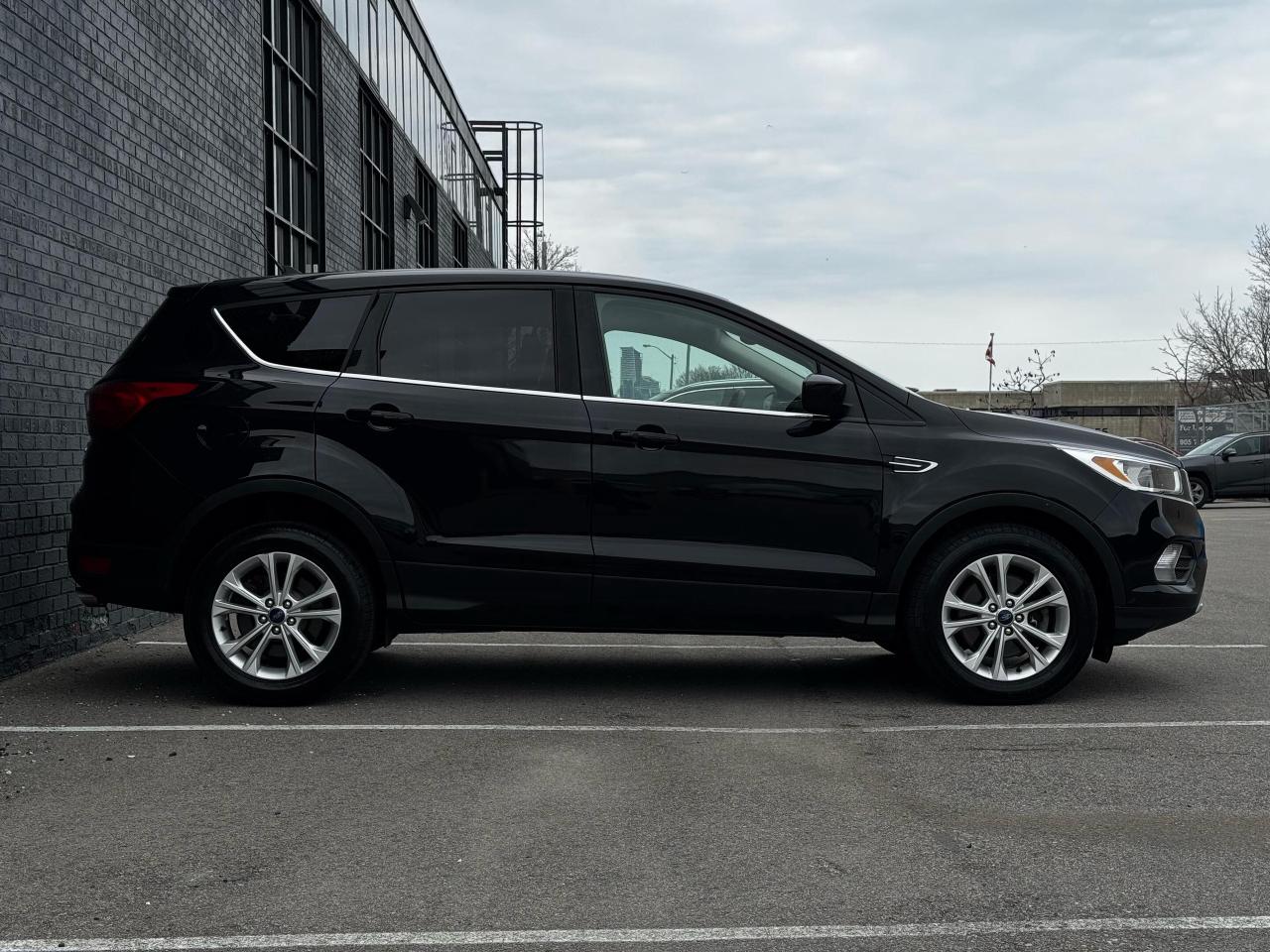 2019 Ford Escape SE 4WD Photo