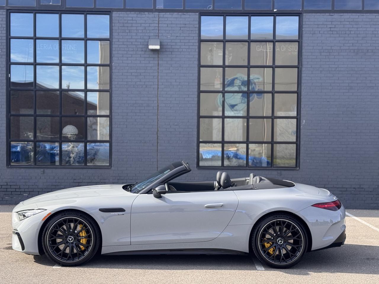 2022 Mercedes-Benz SL63 AMG ROADSTER Photo4