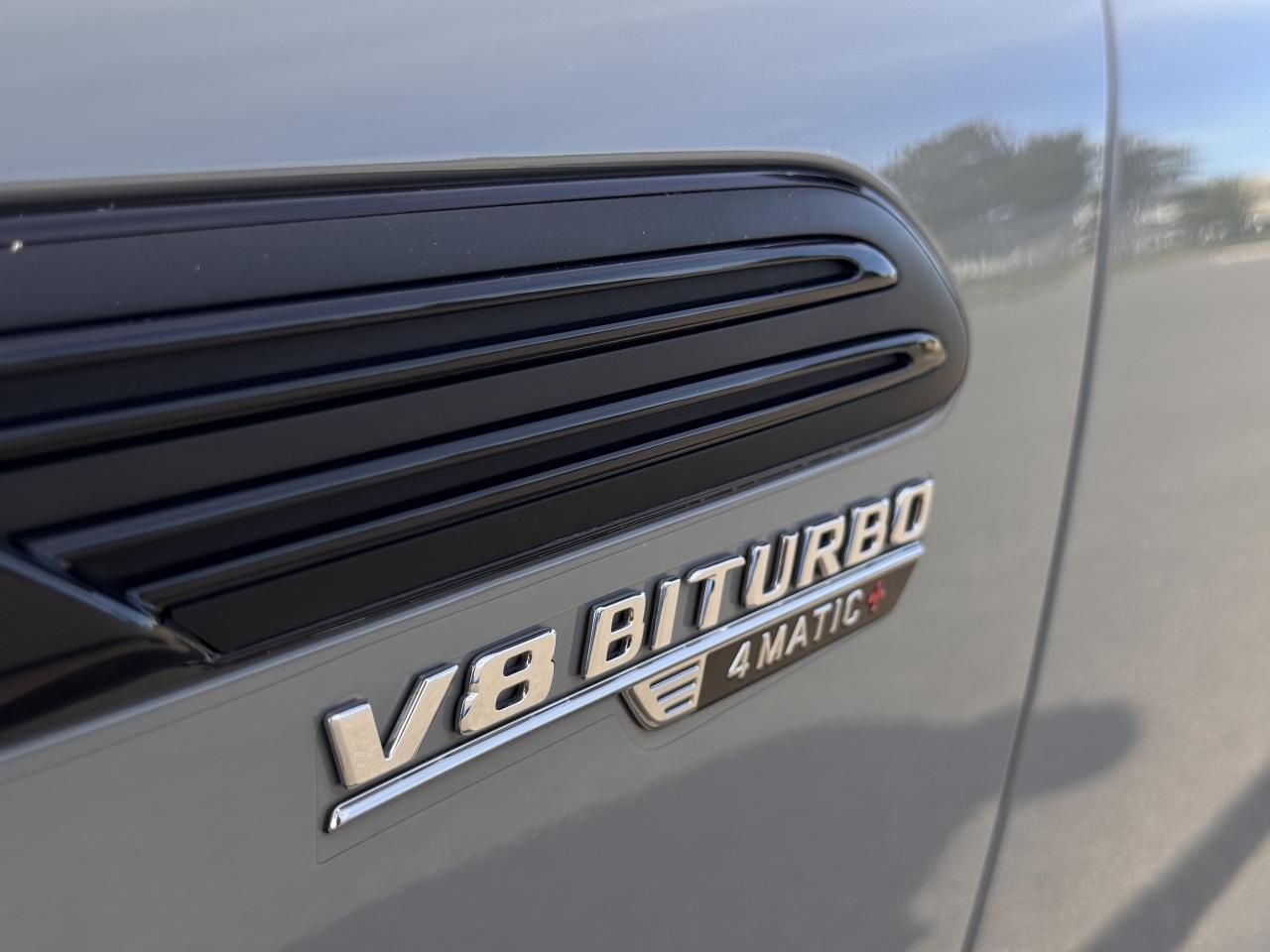 2022 Mercedes-Benz SL63 AMG ROADSTER Photo