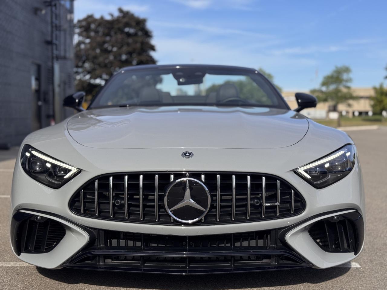 2022 Mercedes-Benz SL63 AMG ROADSTER Photo