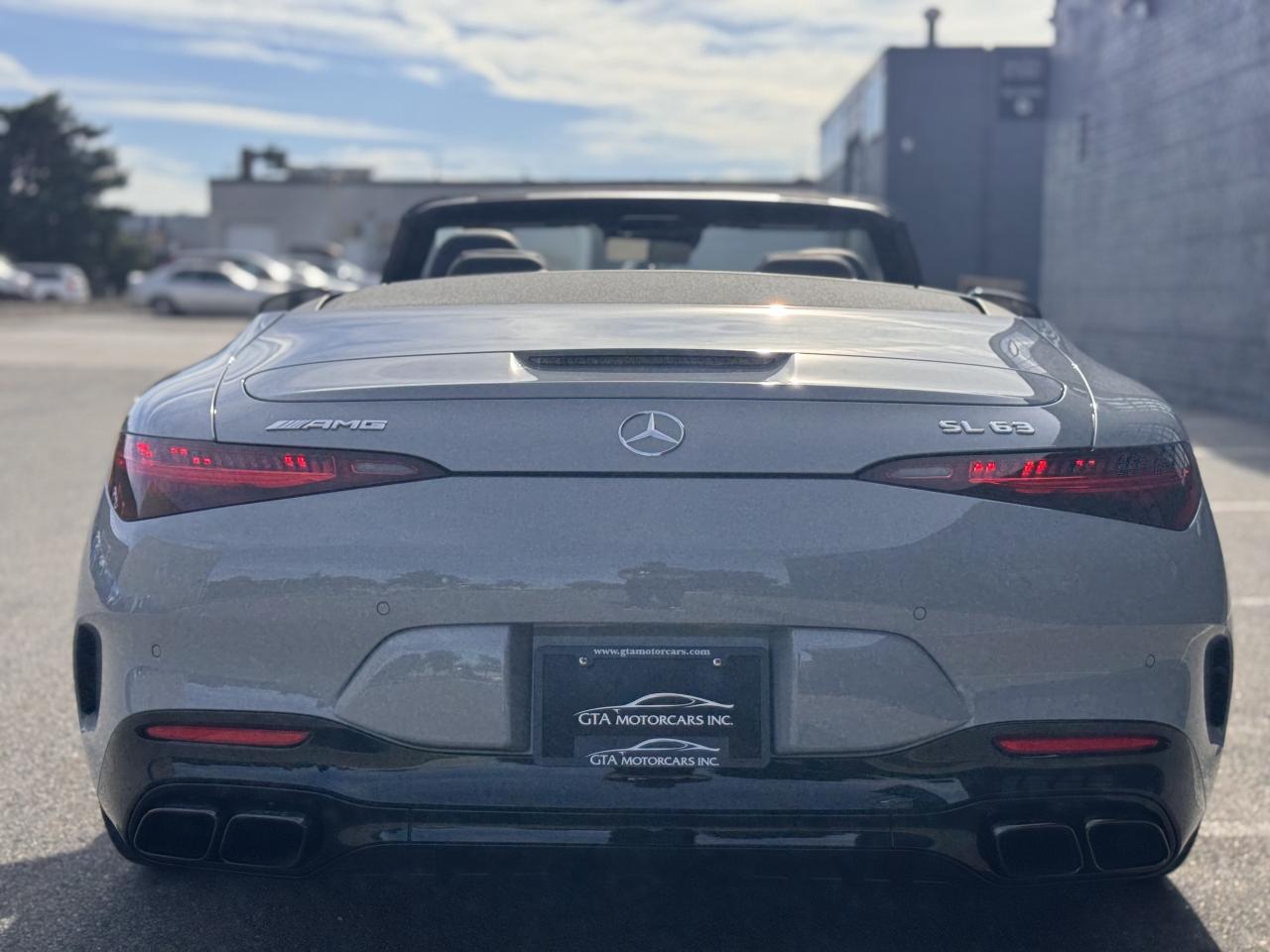 2022 Mercedes-Benz SL63 AMG ROADSTER Photo