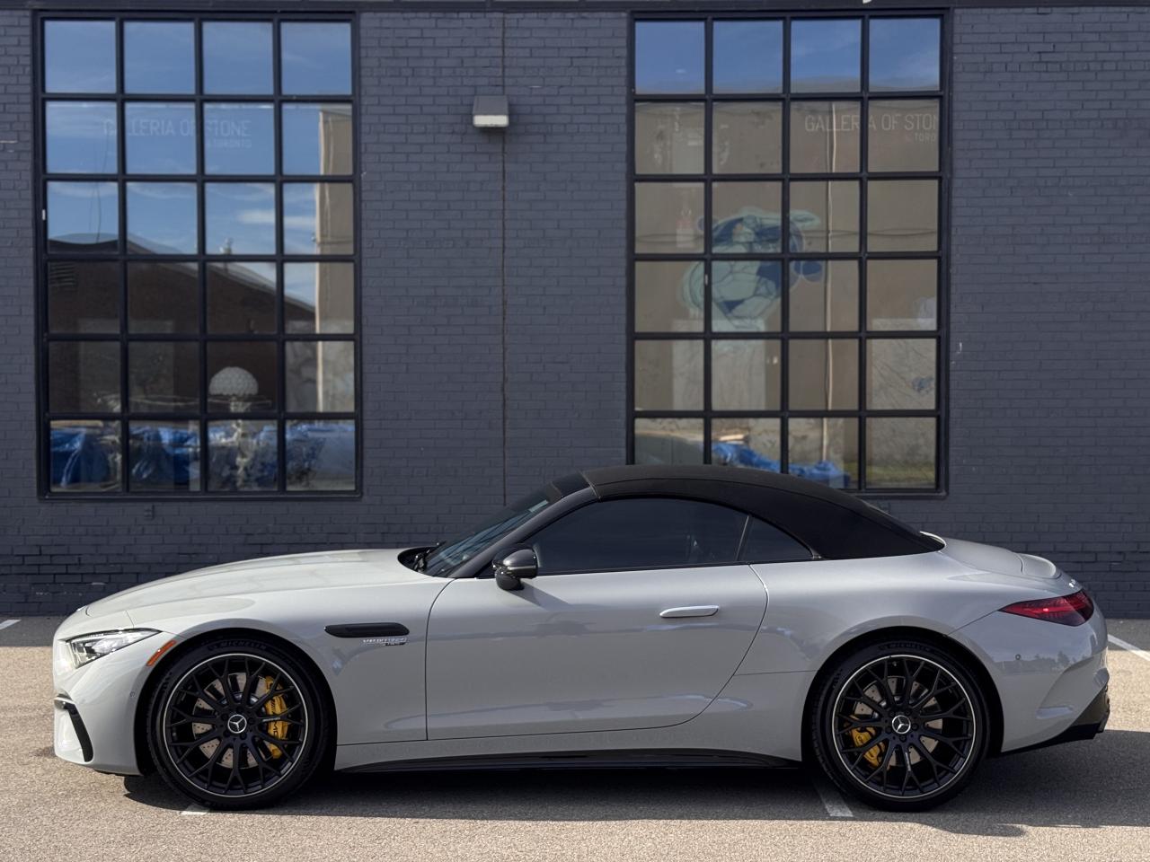 2022 Mercedes-Benz SL63 AMG ROADSTER Photo