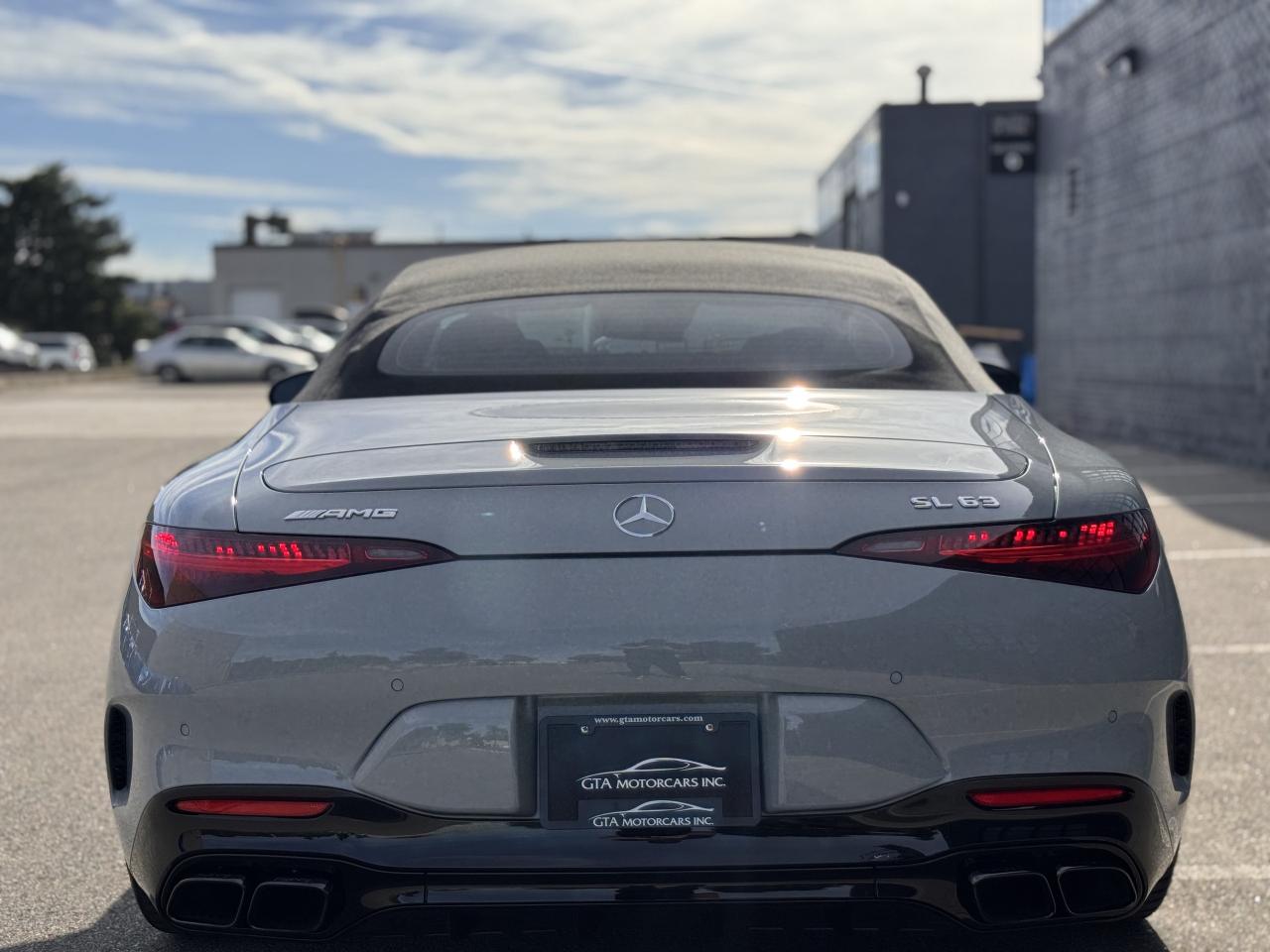 2022 Mercedes-Benz SL63 AMG ROADSTER Photo