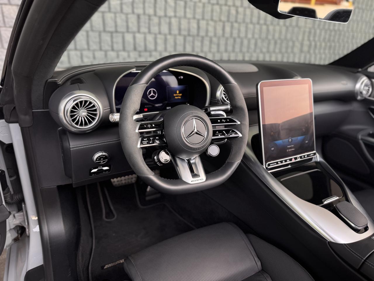 2022 Mercedes-Benz SL63 AMG ROADSTER Photo